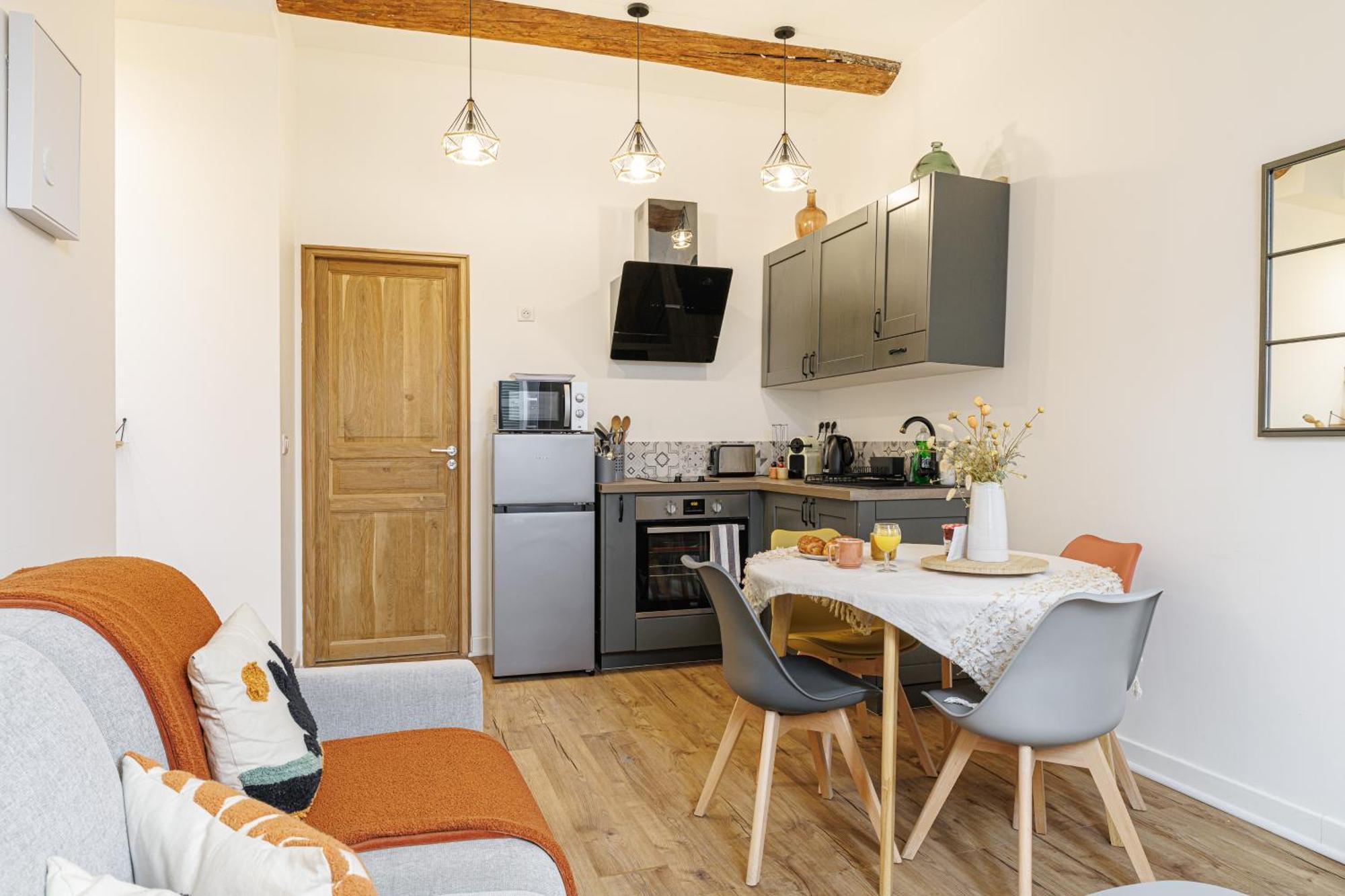 Old Town Antibes Superb New Flat, For 3, Ac, Wi-Fi Apartment Ngoại thất bức ảnh