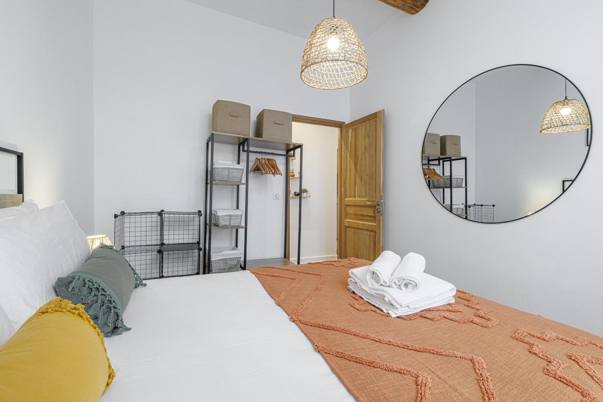 Old Town Antibes Superb New Flat, For 3, Ac, Wi-Fi Apartment Ngoại thất bức ảnh