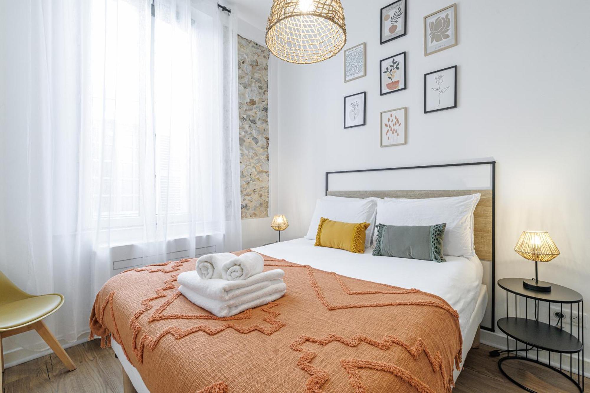 Old Town Antibes Superb New Flat, For 3, Ac, Wi-Fi Apartment Ngoại thất bức ảnh