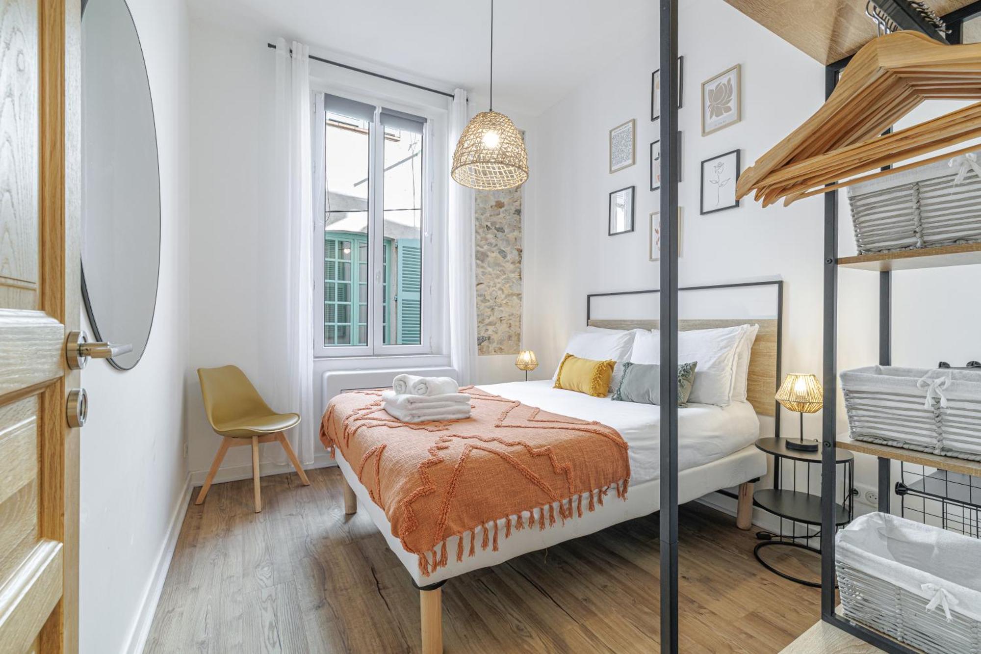 Old Town Antibes Superb New Flat, For 3, Ac, Wi-Fi Apartment Ngoại thất bức ảnh